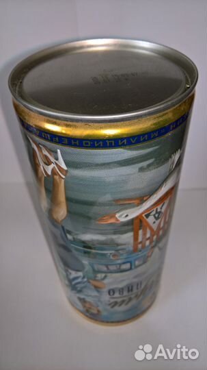 Банка Жигули Барное N18 Милиционерша