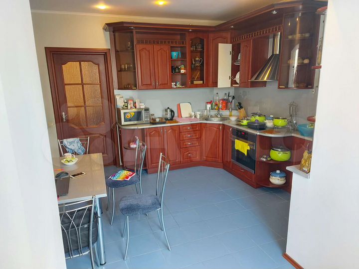 2-к. квартира, 89 м², 2/12 эт.