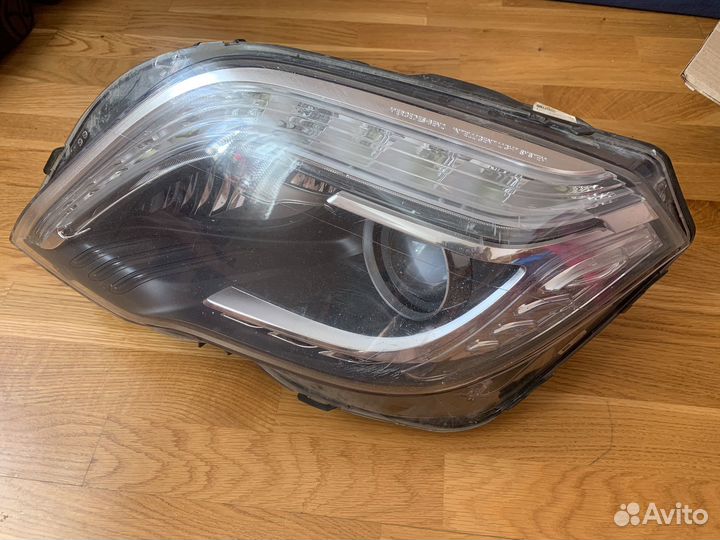 Фара Mercedes GLK