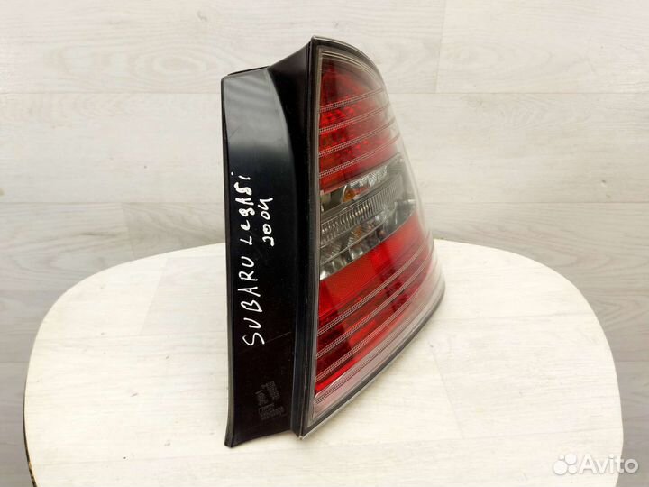 Фонарь задний правый Subaru Legacy 2003-2006 Седан