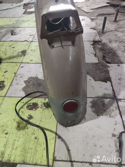 Крыло коляски днепр