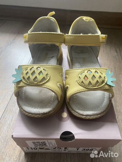 Сандали для девочки