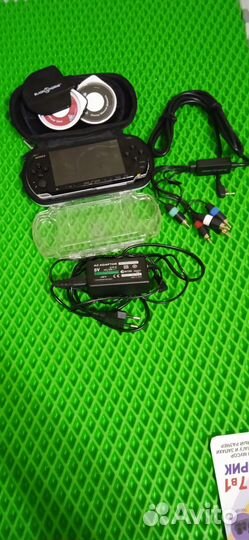 Sony PSP 3000 очень жирный комплект