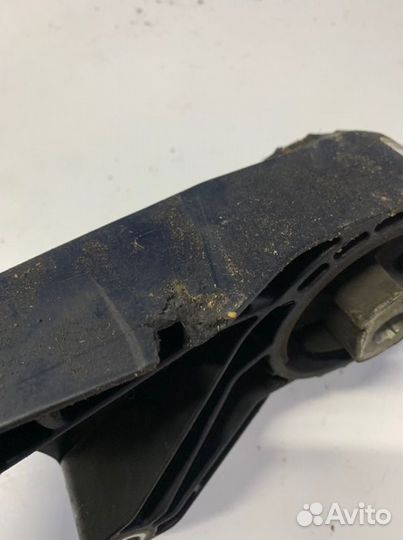 Подушка двигателя передняя Opel Astra J A16XER