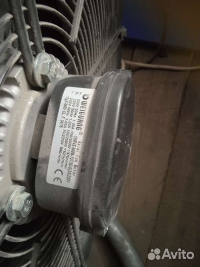 Водяной тепловентилятор Ballu BHP-W2-40-S