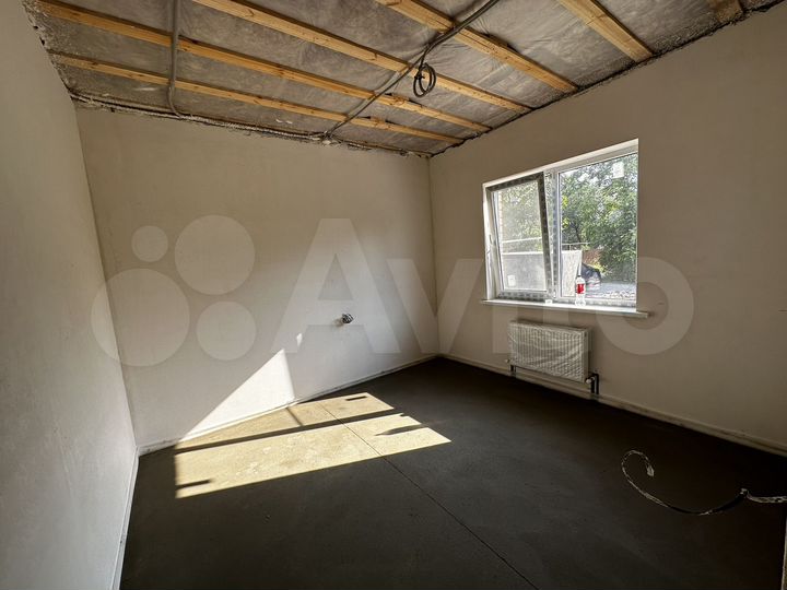 Дом 70 м² на участке 5 сот.