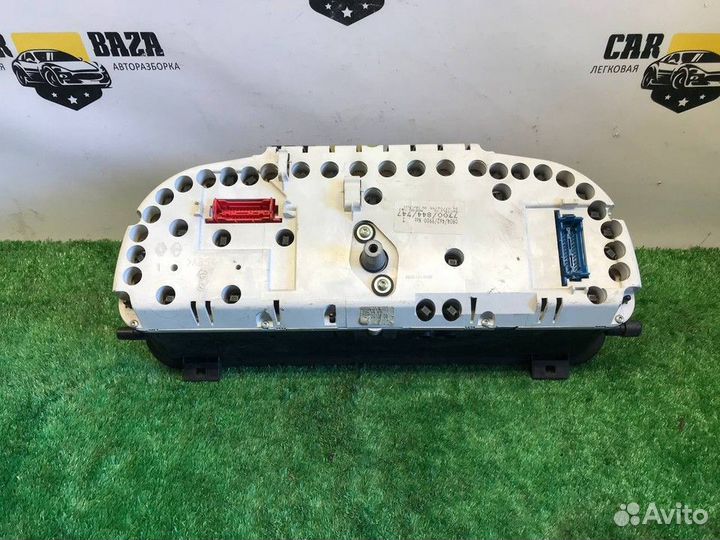 Панель приборов Renault Laguna