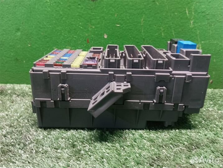 Блок предохранителей салонный Honda CR-V 3 (RE) 2