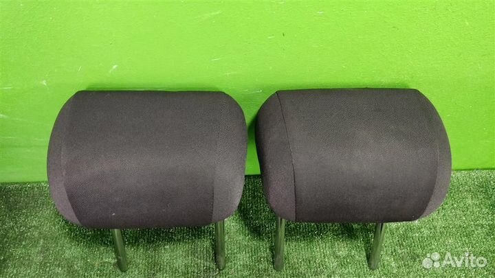 Подголовники задние Opel Astra J 2010