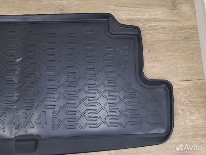 Ковер в багажник LADA Niva 2121 (ваз 2121)