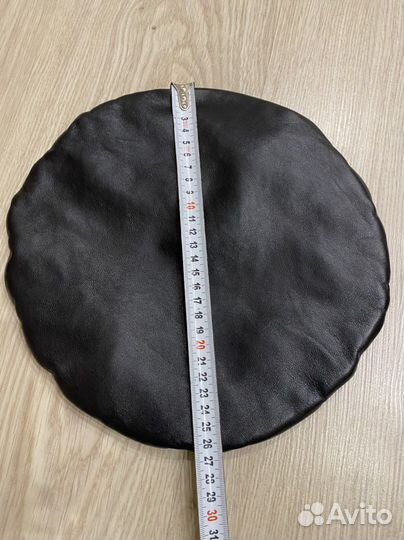 Берет кожаный и шерстяной