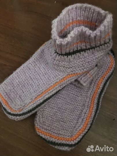 Вязанные тапочки (носки ) ручной работы