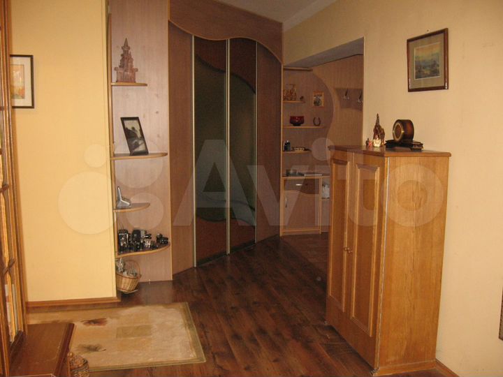 4-к. квартира, 95 м², 5/7 эт.