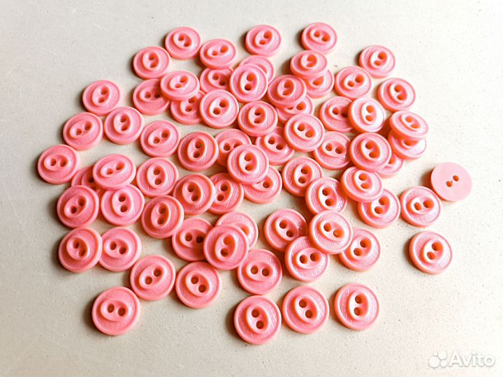 Пуговицы СССР пластик и кожа