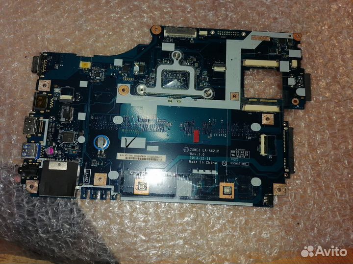 Материнская плата z5we3 LA-A621P