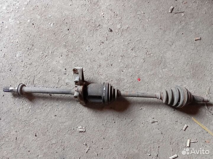 Привод в сборе с навесным vista camry sv40