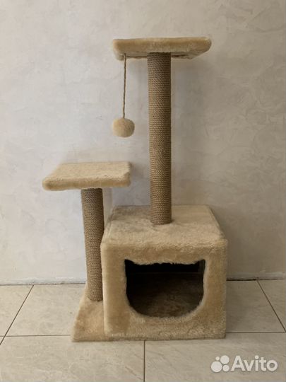 Домик для кошки с когтеточкой новый