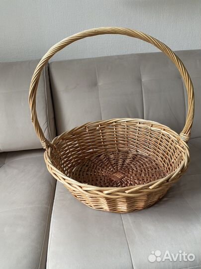 Корзина плетеная большая