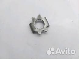 Пластина (шарнир пвм) 1521-2308031**