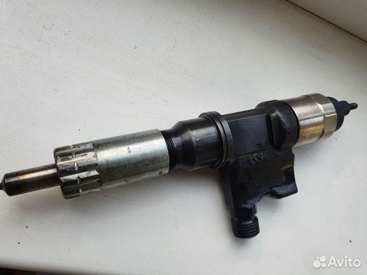 Форсунки isuzu elf