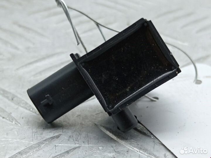 Датчик удара Skoda Rapid 2015