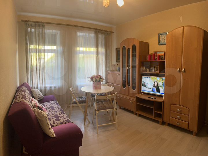 2-к. квартира, 55 м², 1/2 эт.