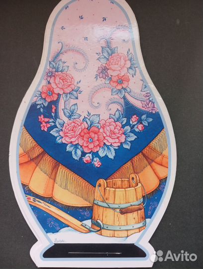 Оригинальные фигурные открытки из суровых 1990-х