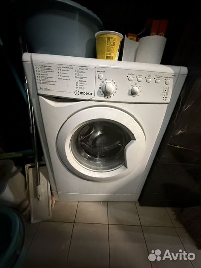 Стиральная машина indesit