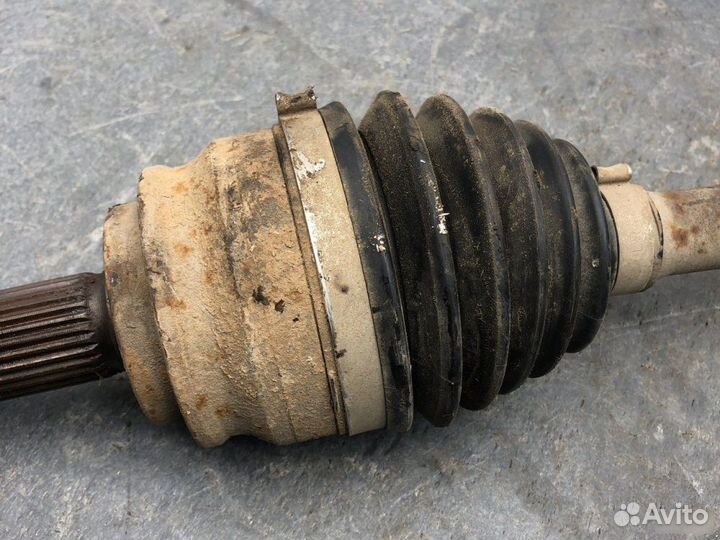 Привод левый Mitsubishi Lancer 10