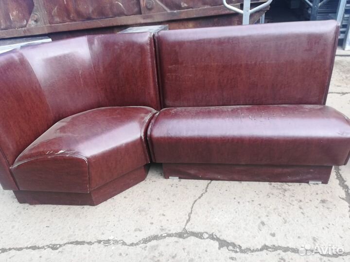 Диван для кафе