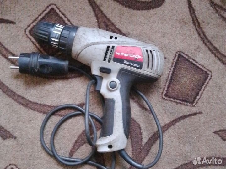 Дрель шуруповерт сетевой