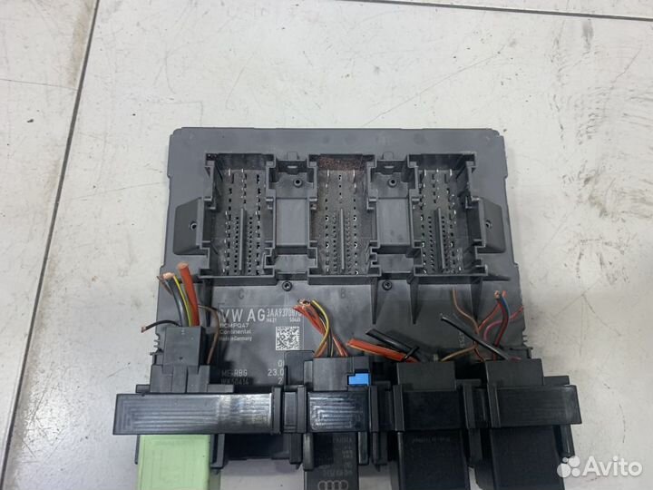 Блок управления Volkswagen Passat B7