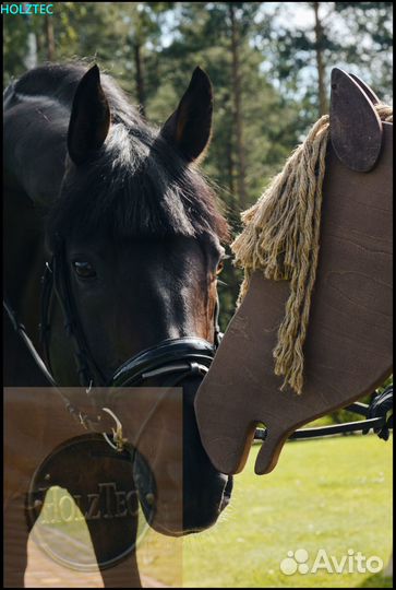 Лошадка деревянная. Ландшафтный интерьер