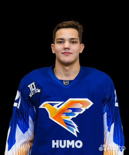 Тренер по хоккею