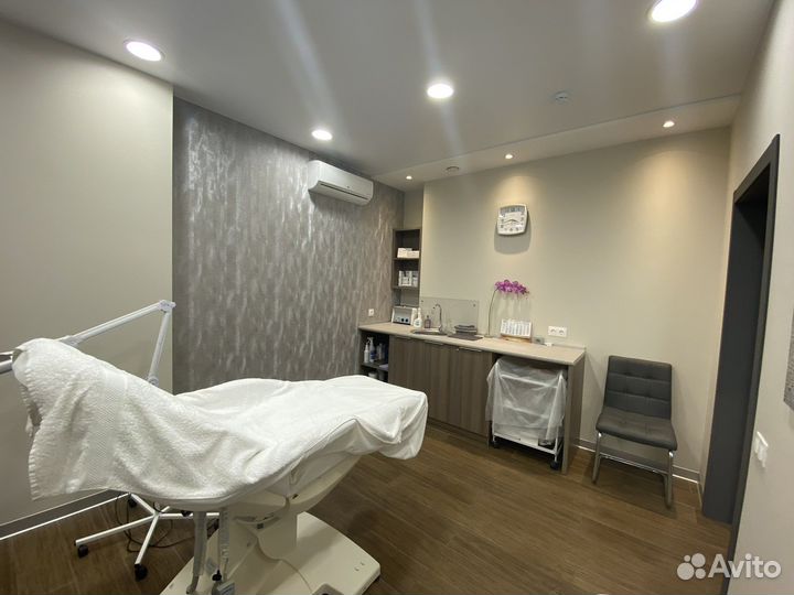 Кабинет с мокрой точкой