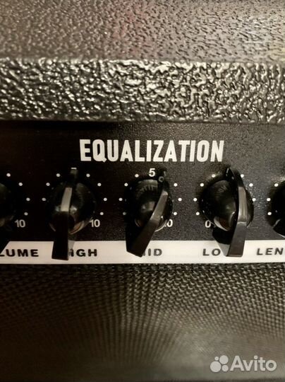 Комбоусилитель 30ват + Джек