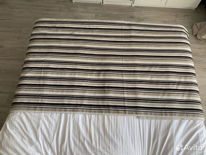Покрывало на кровать