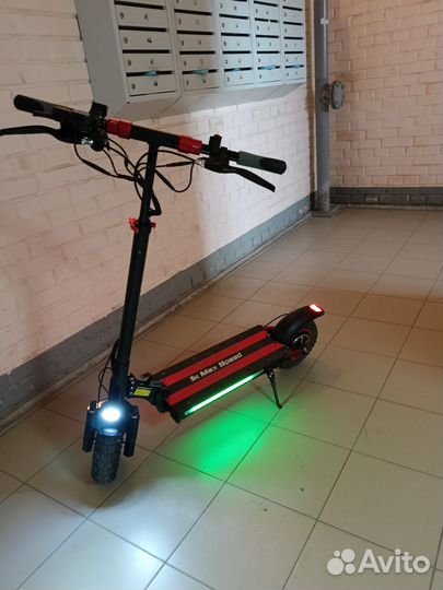 Самокат взрослый электрический