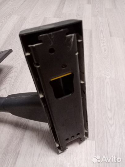 Кронштейн для телевизора