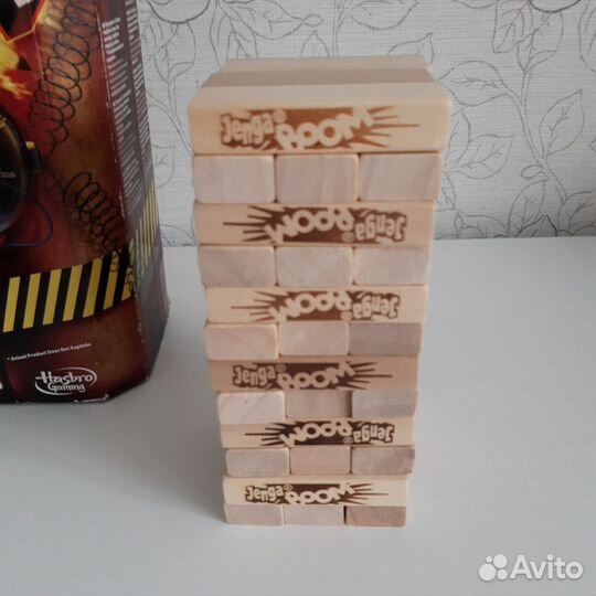 Настольная игра Jenga Boom Падающая башня таймер