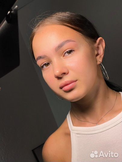 Оформление бровей с окрашиванием