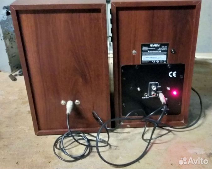 Акустические колонки