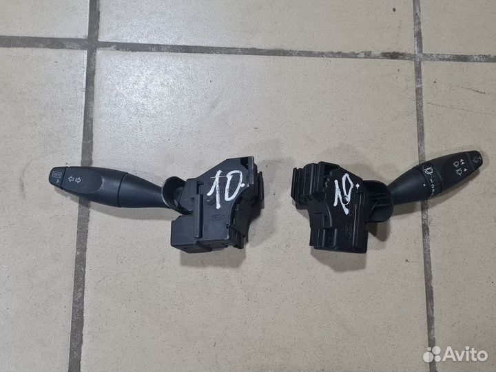 Подрулевой переключатель Ford Focus 1 седан