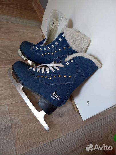 Коньки фигурные