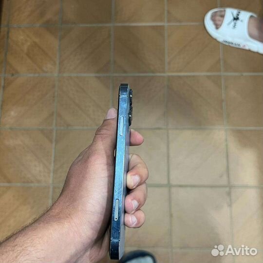 iPhone Xr, 128 ГБ