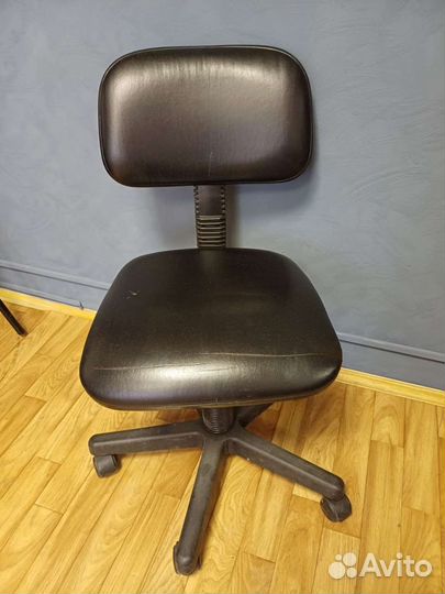 Компьютерный стул бу