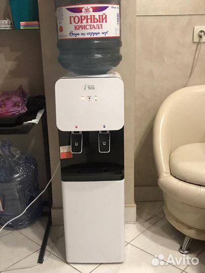 Кулер для воды (855мм)