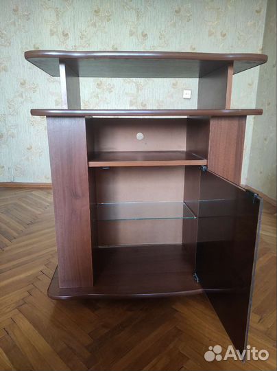 Тумба под телевизор