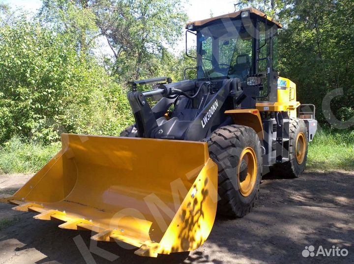 Фронтальный погрузчик XCMG LW300KN, 2023