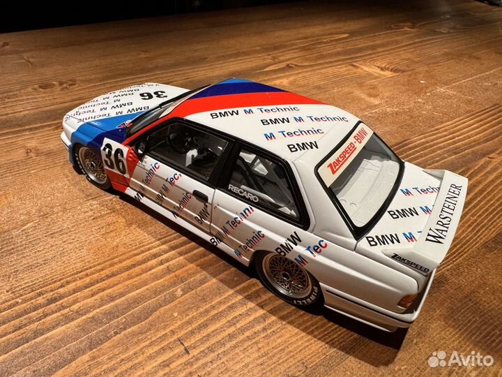 Модель BMW E30 m3 #30 minichamps